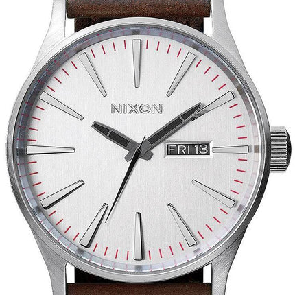 Nixon Quarz Sentry schwarzem Leder A105-1113-00 Herrenuhr