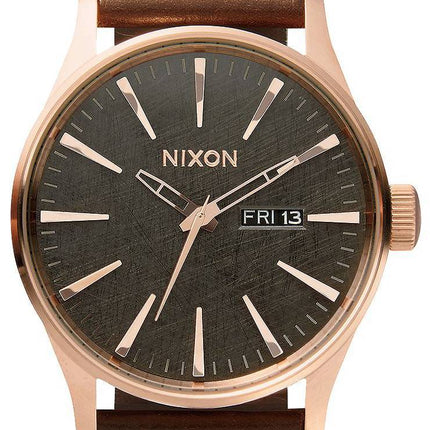 Nixon Quarz Sentry Leder Rotgold A105-2001-00 Herrenuhr