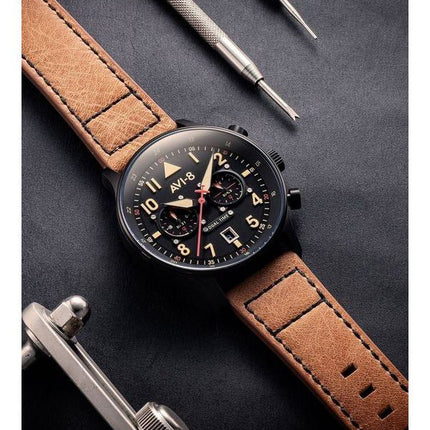 AVI-8 Hawker Hurricane Carey Dual Time Debden Quarzuhr mit schwarzem Zifferblatt AV-4088-03 Herrenuhr