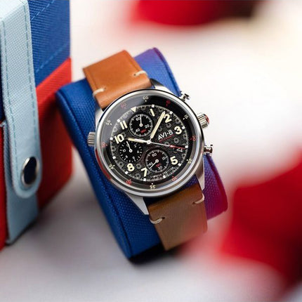 AVI-8 Flyboy Royal British Legion Tri-Service Chronograph Limited Edition High Wycombe Quartz AV-4102-RBL-01 Herrenuhr mit Ex