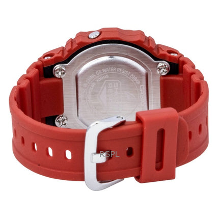 Casio G-Shock Nano Digitaluhr mit rotem Armband aus biobasiertem Harz, Quarzwerk, DWN-5600-4, wasserdicht bis 200 m, Unisex-Uhr