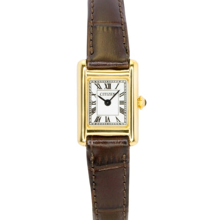 Citizen Fio Roma Damenuhr mit Kalbslederarmband, silbernem Zifferblatt und Eco-Drive-Antrieb (EG2797-13A)