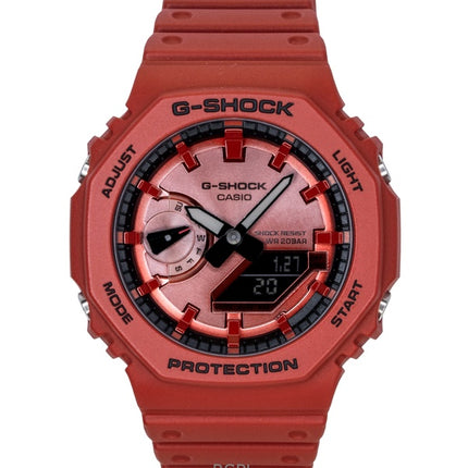 Casio G-Shock Analog-Digital Herrenuhr mit rotem Armband aus biobasiertem Harz, Quarzwerk, GA-2100RRB-4A, wasserdicht bis 200 m