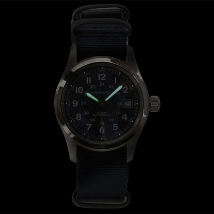 Hamilton Khaki Field Herrenuhr mit Textil-NATO-Armband, blauem Zifferblatt, Automatik, H70455940, wasserdicht bis 100 m