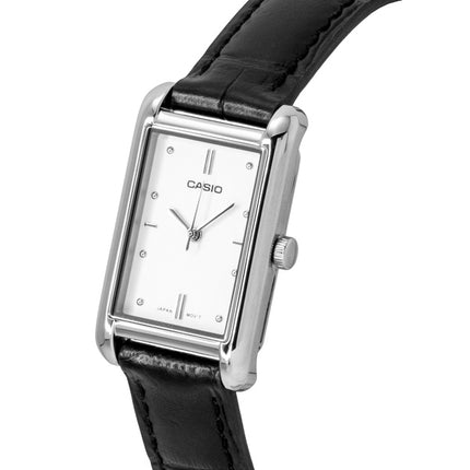 Casio Damenuhr mit analogem Lederarmband, silbernem Zifferblatt und Quarzwerk, Modell LTP-B171L-7A1