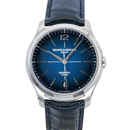 Baume &amp; Mercier Clifton Herrenuhr mit Lederarmband, blauem Zifferblatt und Automatikwerk, Modell M0A10771