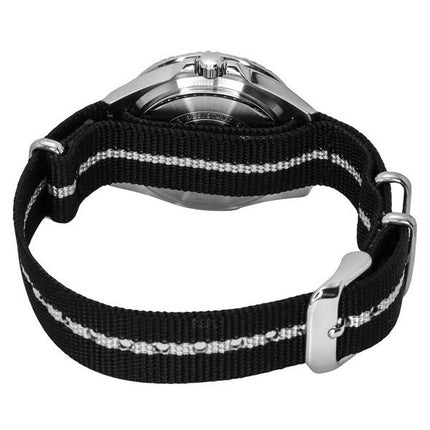 Casio Standard Analoges Stoffarmband mit schwarzem Zifferblatt und Quarz MDV-10C-1A2 Herrenuhr