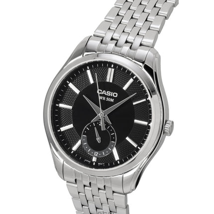 Casio Analog Edelstahl Schwarzes Zifferblatt Quarz MTP-B315D-1AV Herrenuhr