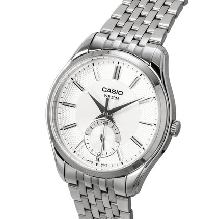 Casio Analog Edelstahl Silbernes Zifferblatt Quarz MTP-B315D-7AV Herrenuhr