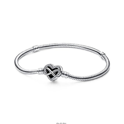 Pandora Moments Funkelndes Infinity-Herz-Armband mit klarem Zirkonia P-592645C01-18 für Damen