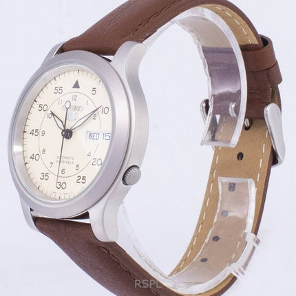 Generalüberholte Seiko 5 Militär-Automatikuhr mit braunem Lederarmband SNK803K2-var-SS5 für Herren