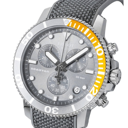 Tissot Seastar 1000 Chronograph, Textilarmband, schwarzes Zifferblatt, Quarz-Taucheruhr T120.417.17.081.01, 300 m, Herrenuhr