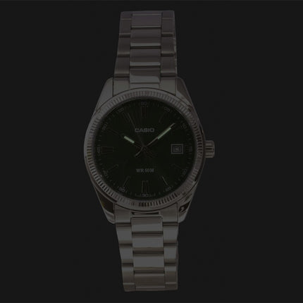 Casio Analog-Uhr aus Edelstahl mit grünem Zifferblatt, Quarzwerk, UTP-1302PD-3A1V, Unisex