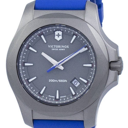 Victorinox I.N.O.X. Titan Schweizer Armee Quarz 200M 241759 Herrenuhr