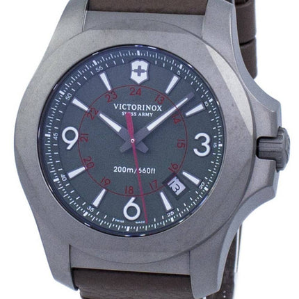Victorinox I.N.O.X. Titan Schweizer Armee Quarz 200M 241779 Herrenuhr
