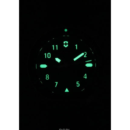 Victorinox Journey 1884 Kautschukarmband Schwarzes Zifferblatt Quarz Taucheruhr 242014 200M Herrenuhr