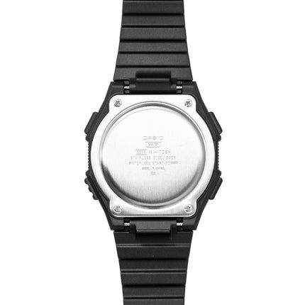 Casio Digitaluhr für Herren, Armband aus Kunstharz, schwarzes Zifferblatt, Quarz, W-738H-3AV, wasserdicht bis 100 m