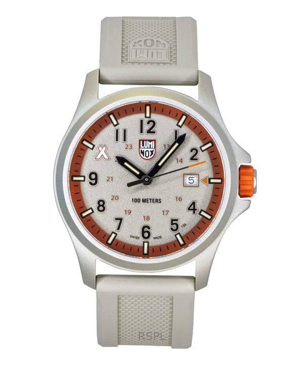 Luminox Bear Grylls Survival Land Herrenuhr mit Kautschukarmband, beigem Zifferblatt und Quarzwerk (XB.3717, wasserdicht bis 100 m)